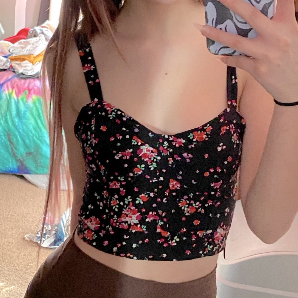 Cute floral crop